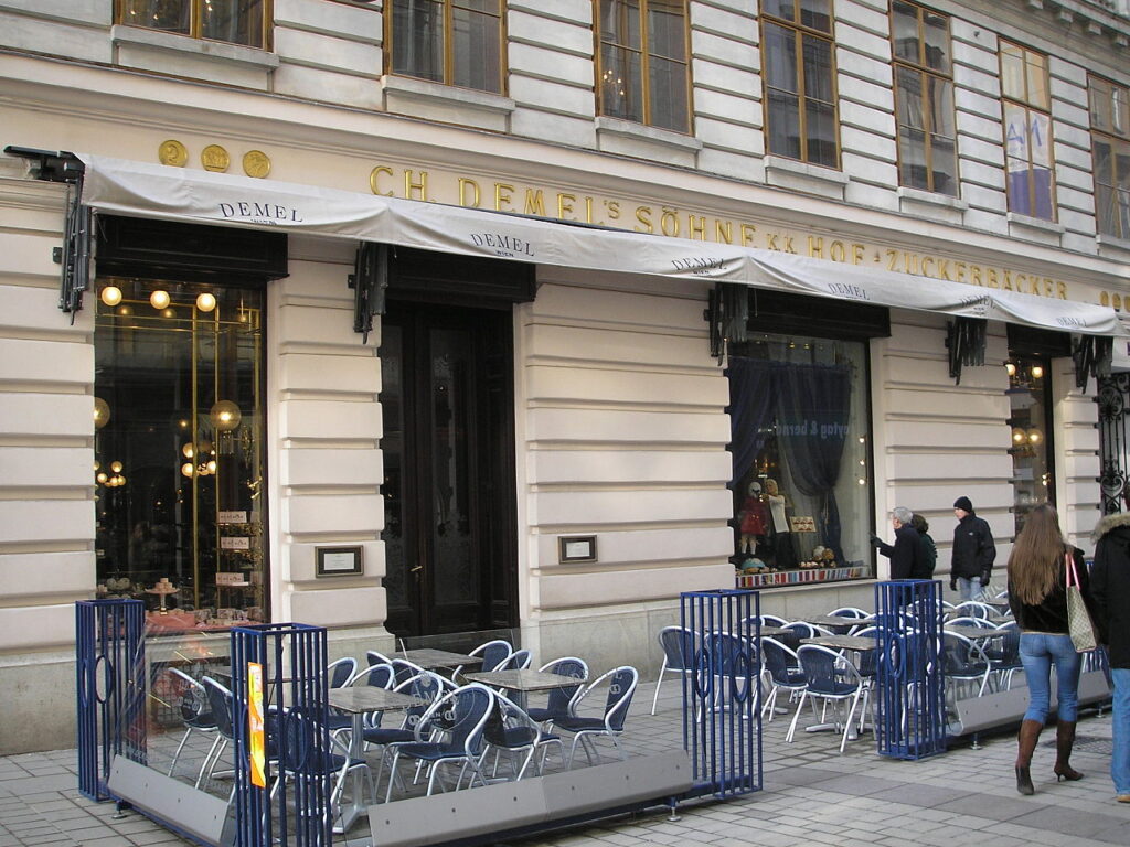 File:Café Demel, Vienna.jpg