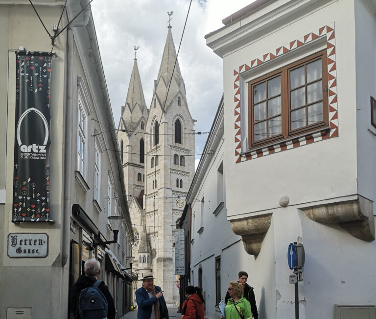 Read more about the article Einladung: Welttag der Fremdenführer in Wiener Neustadt